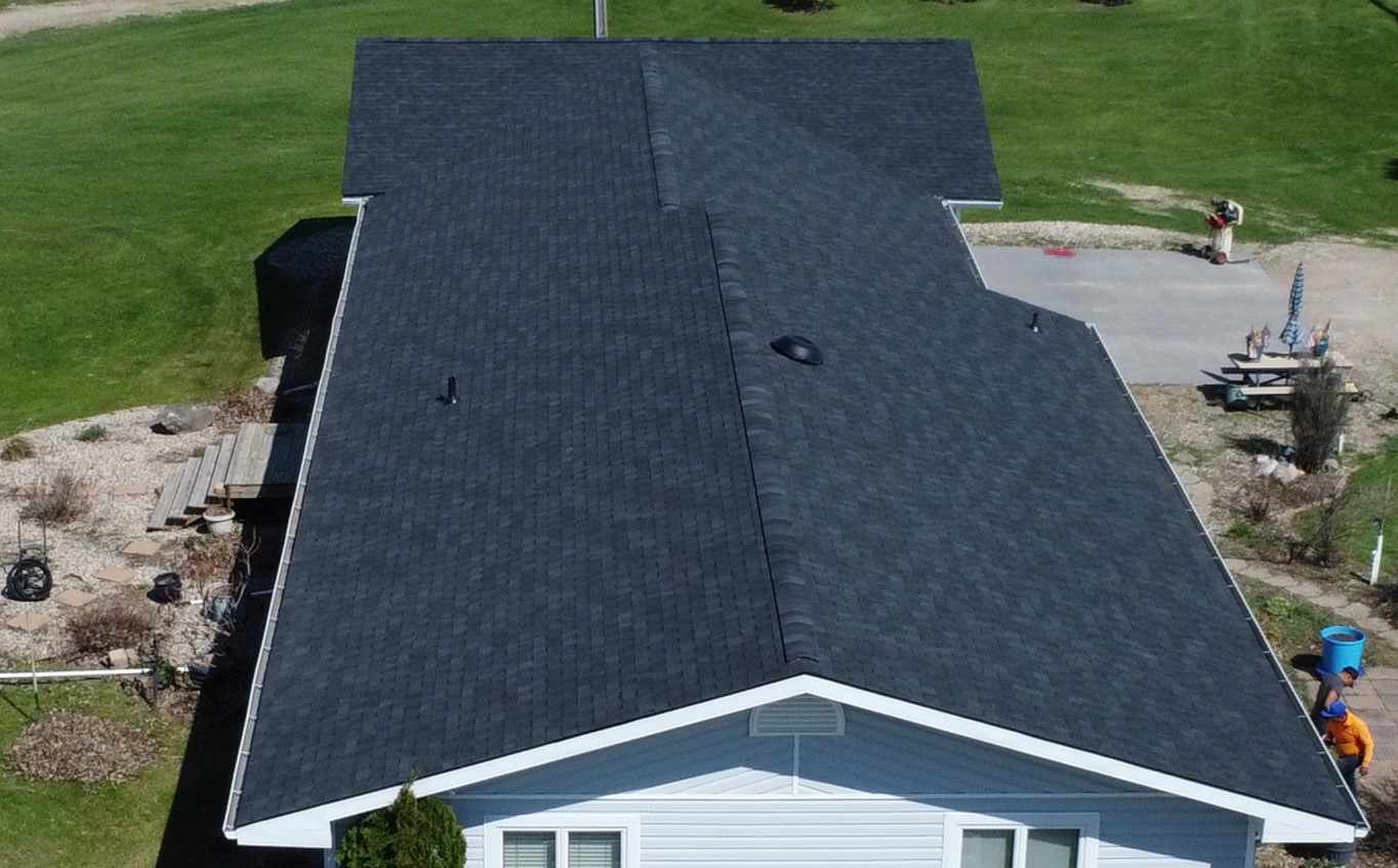 Bison Roofing Install May 2024 - Tamko Titan XT Class 3 UL2218 - Rustic Black - Jud, ND