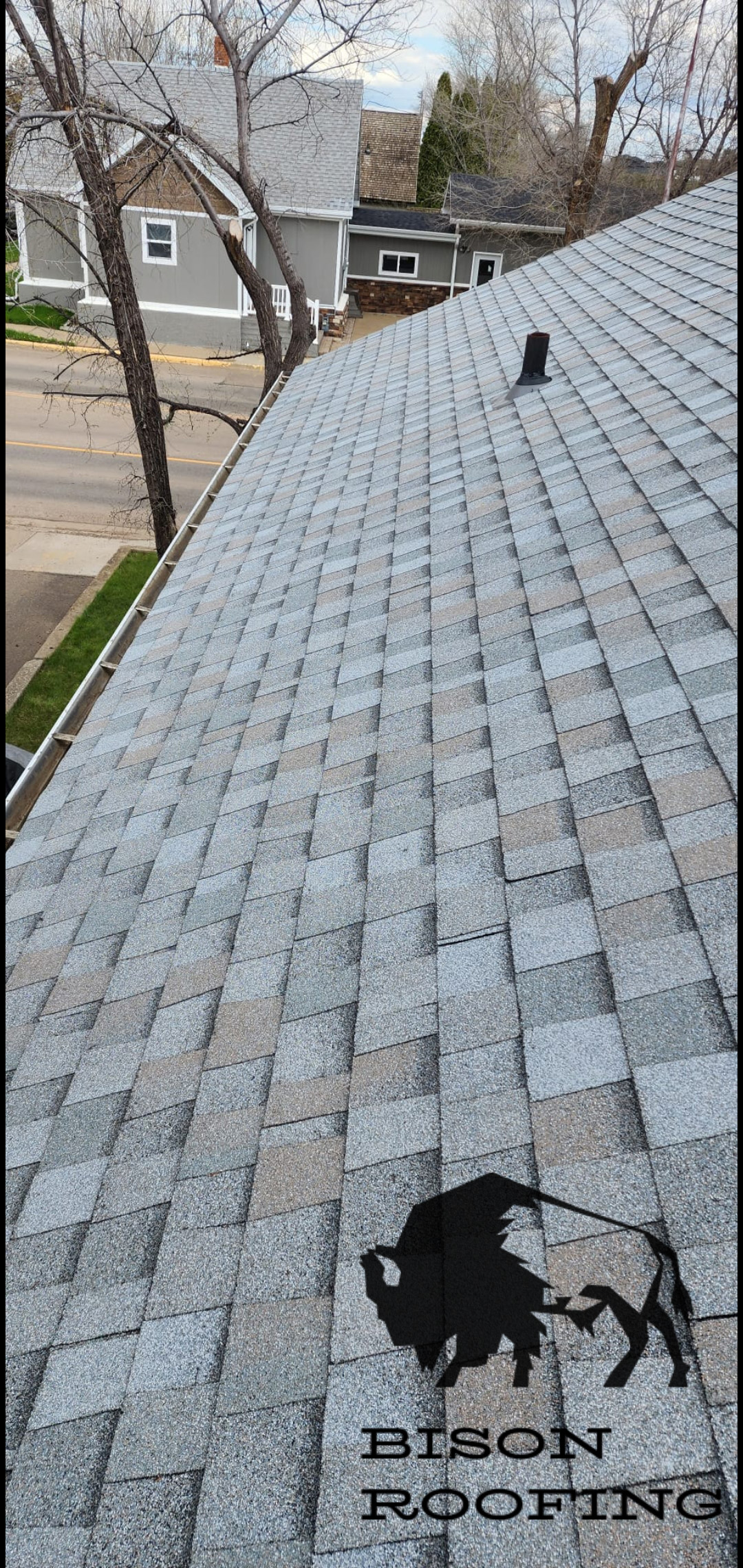 Bison Roofing Install May 2024 - Tamko Titan XT Class 3 UL2218 - Olde English Pewter - Dickinson, ND