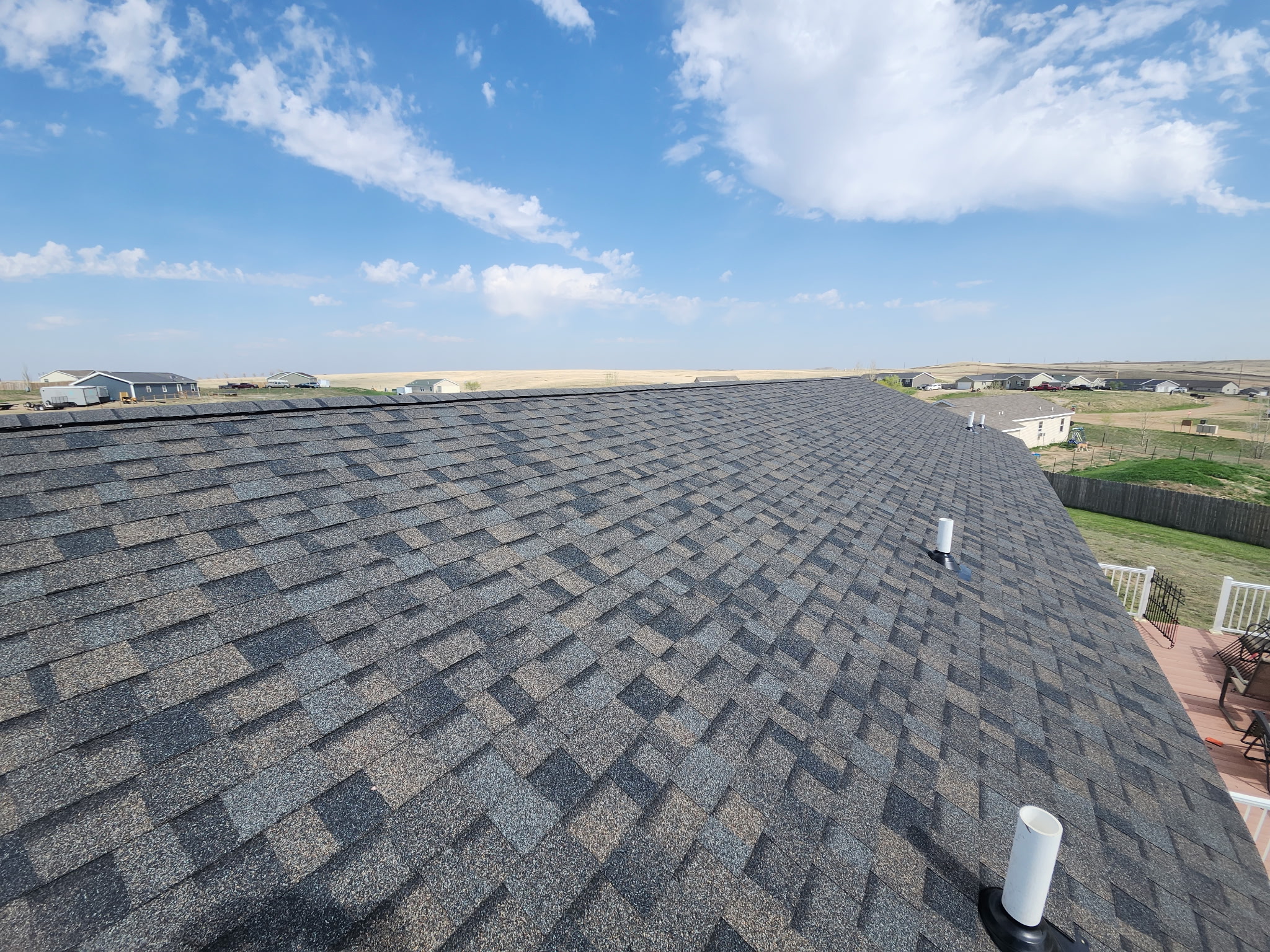Bison Roofing Install May 2025 - Owens Corning TruDefinition Duration Class 3 UL2218 - Peppercorn - Watford City, ND