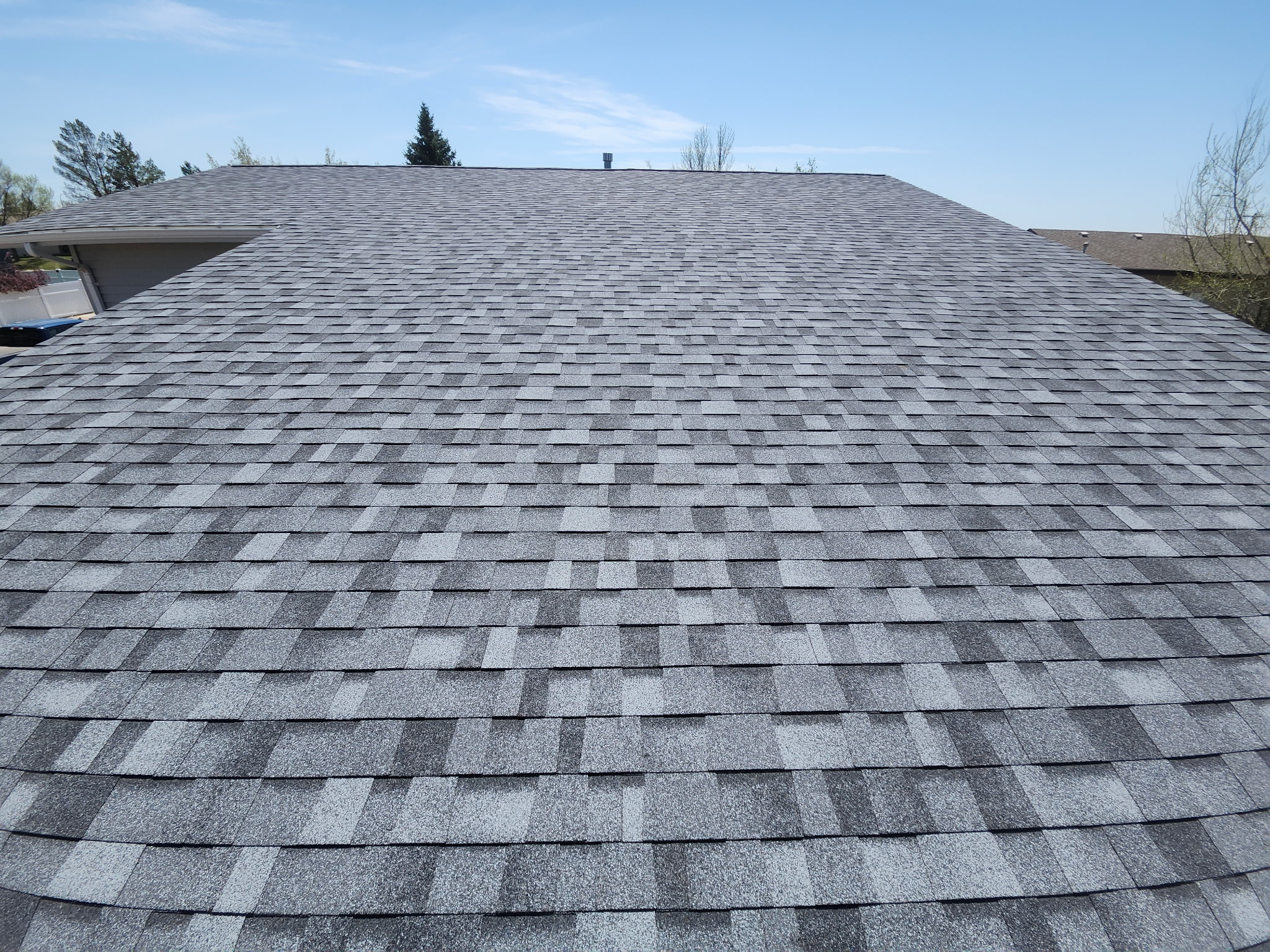 Bison Roofing Install May 2025 - Owens Corning TruDefinition Duration Class 3 UL2218 - Slatestone Gray - Dickinson, ND